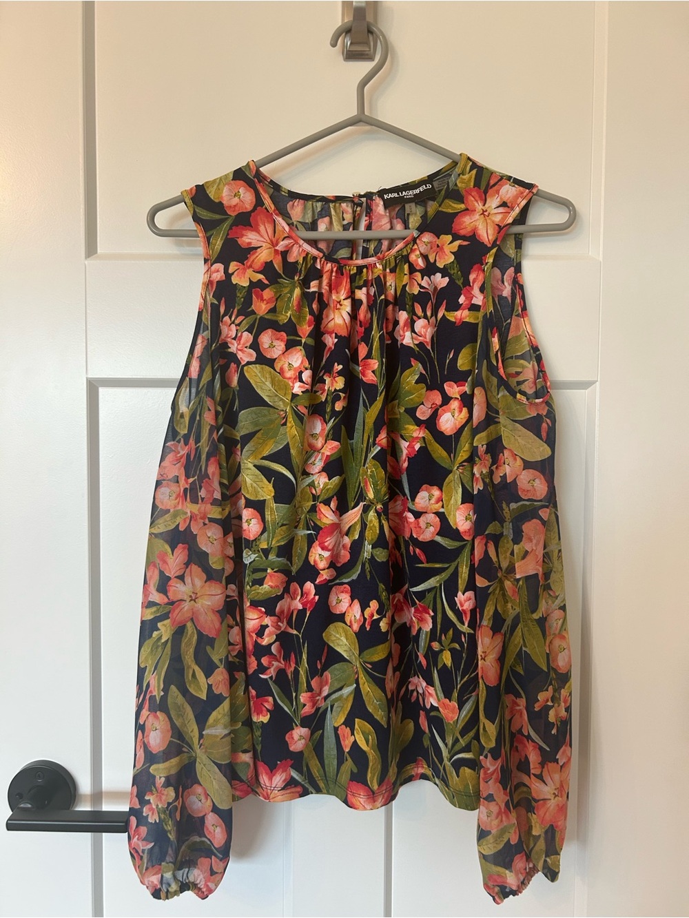 Karl Lagerfeld Paris Floral Sleeveless Blouse Top Navy Size